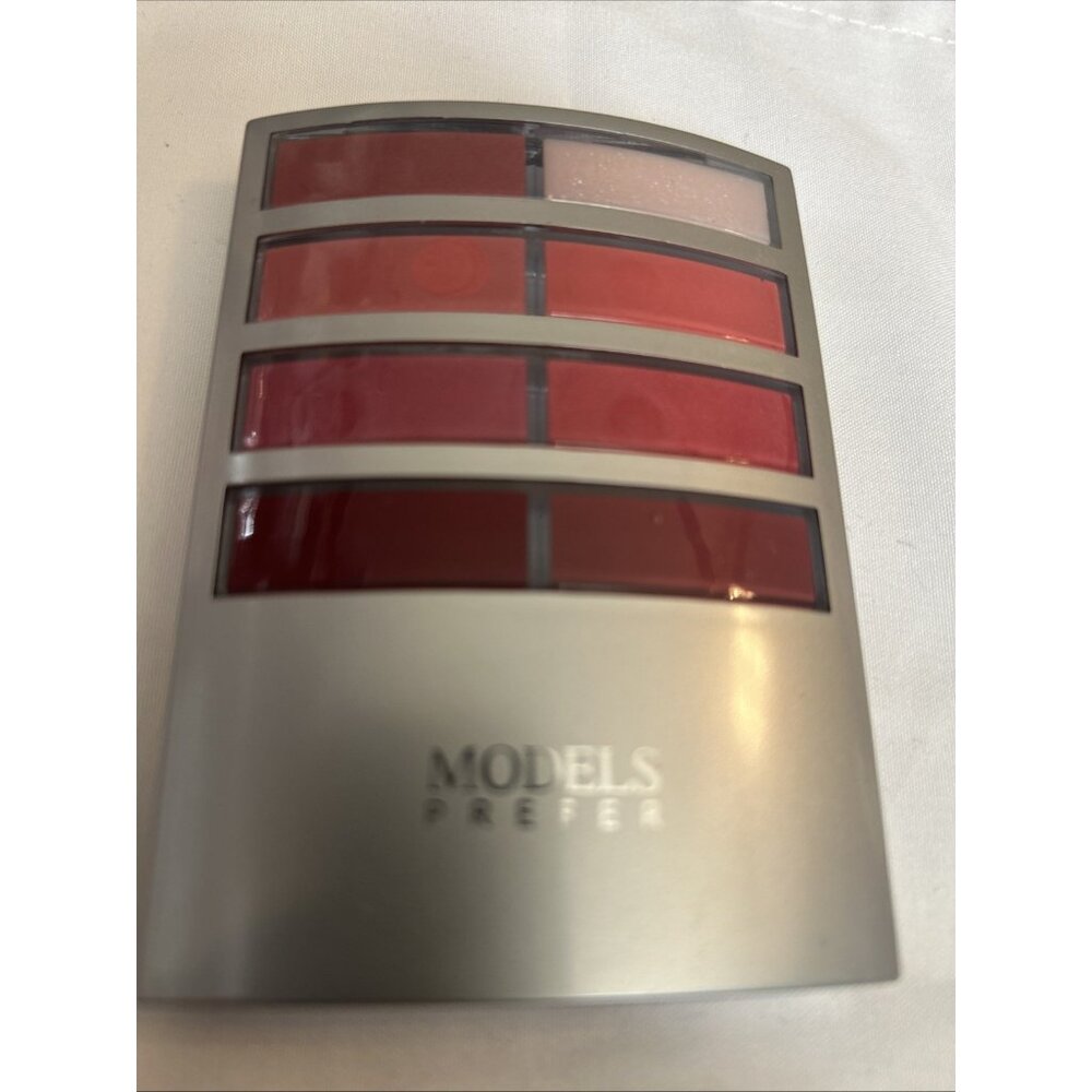 Models Prefer palette w/ 2 Blush 6Eyeshadow 8 cream lipsticks #3 mauve-red shade